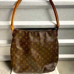 LOUIS VUITTON classic monogrammed Tote bag!